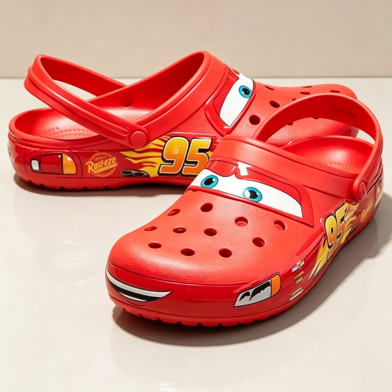 Summer Lightning Mcqueen Clogs, a Summer Fashion Essential for Kids, Stylish and Versatile Outdoor Breathable Sandals Summer Lightning Mcqueen Clogs, a Summer Fashion Essential for Kids, Stylish and Versatile Outdoor Breathable Sandals