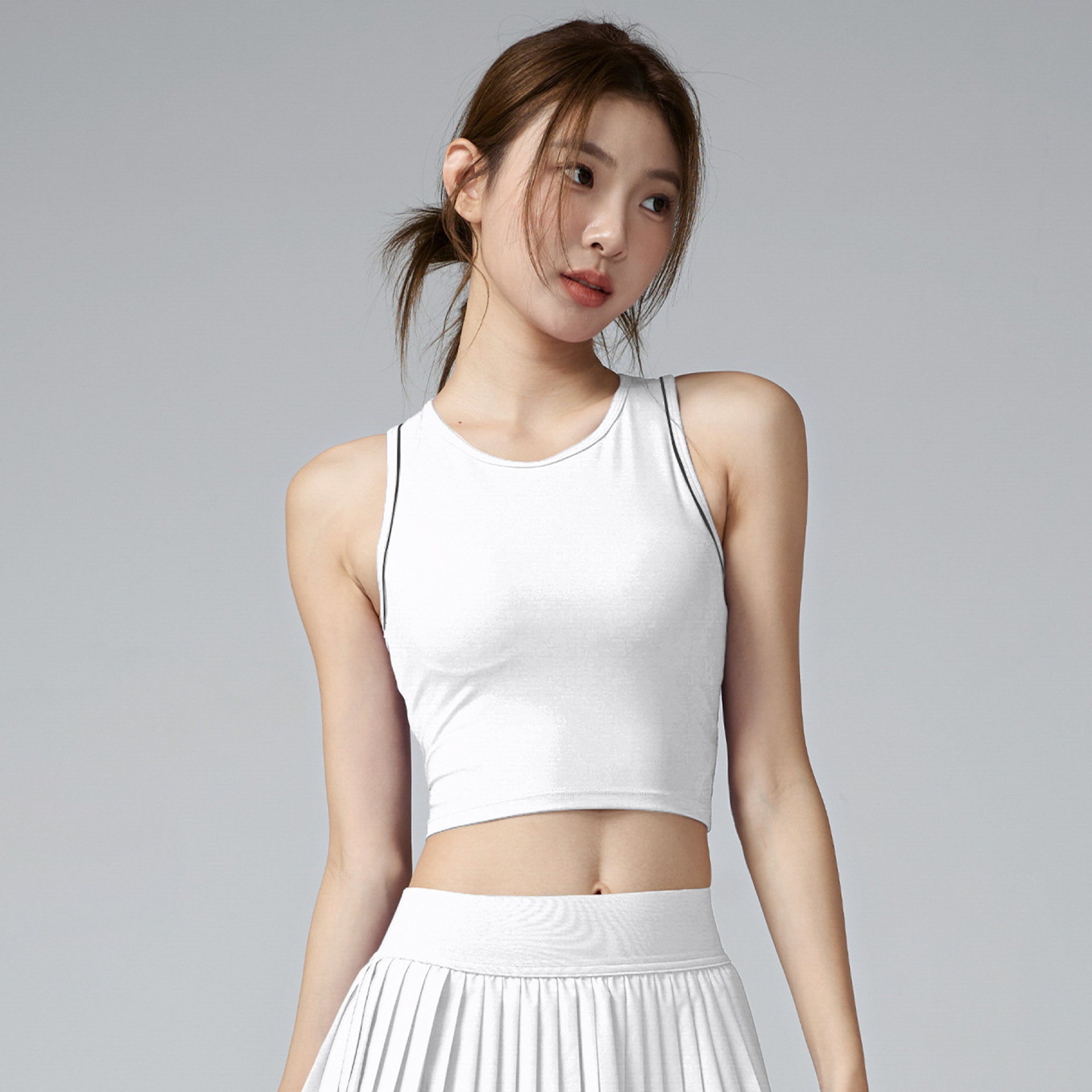 White vest / S