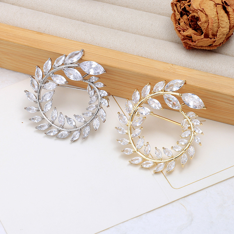 Floral Corsage Brooch, High-End Niche, Exquisite Elegant, Luxury Women's Suit Pin Accessories, Wholesale Small Fragrance Brooch