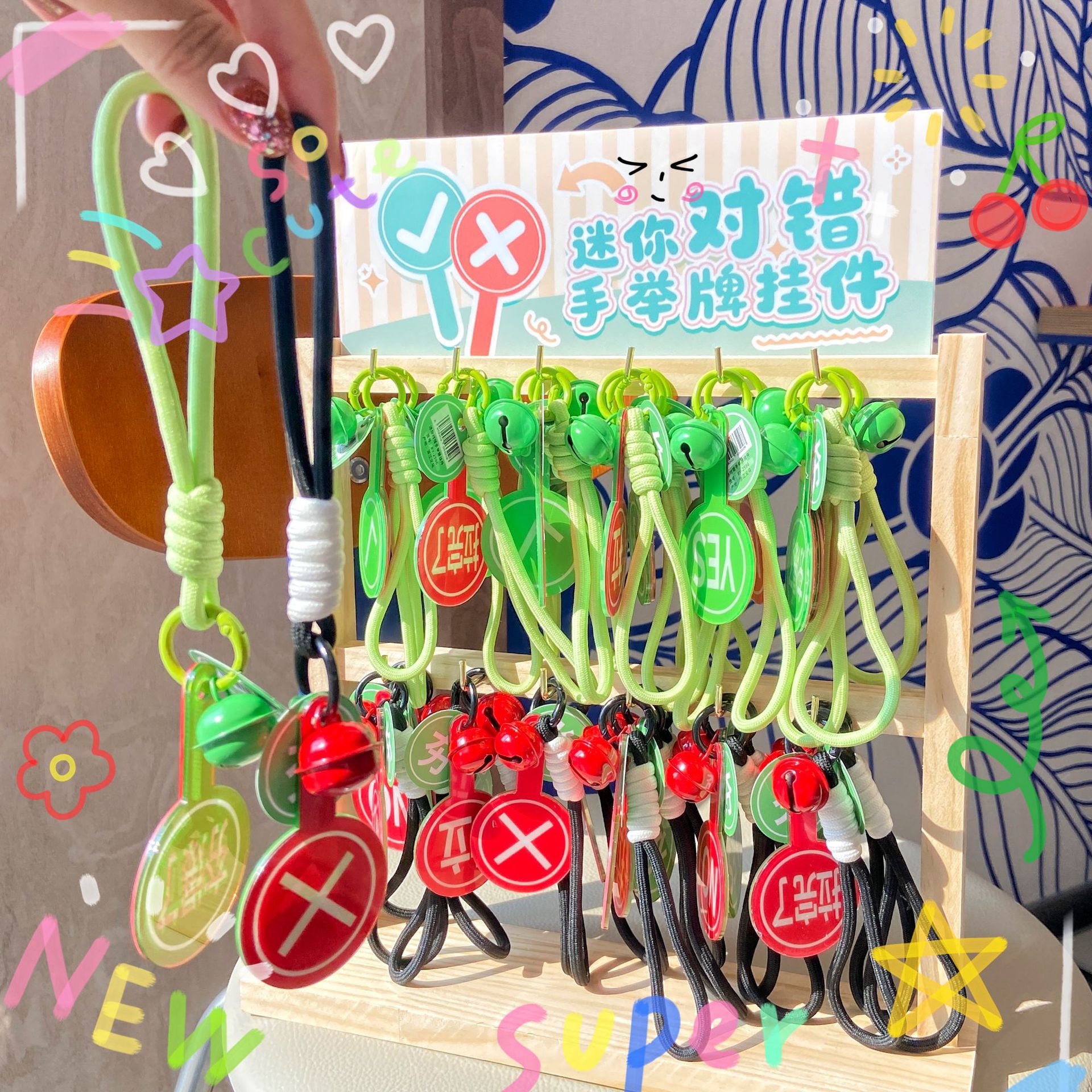Mini right or wrong hand holding sign pendant RY-2596 (48 pieces come with a she…