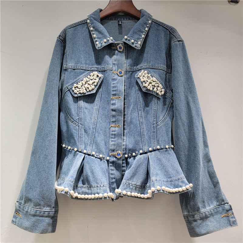 2026 primavera nuevo temperamento de moda versátil adelgazamiento perlas chaqueta de vaqueros de manga larga de diseño de mujer nicho superior