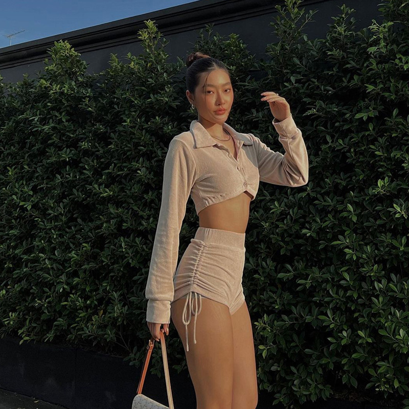 solid color long-sleeved lapel cropped top high waist straight drawstring shorts suit NSHMS127989