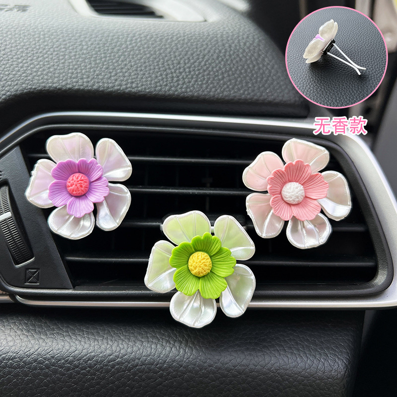 Aromaterapia para automóvil Decoración de salida de aire acondicionado para automóvil Perfume para automóvil Accesorios para automóvil Colgante de flores lindo Fragancia ligera duradera