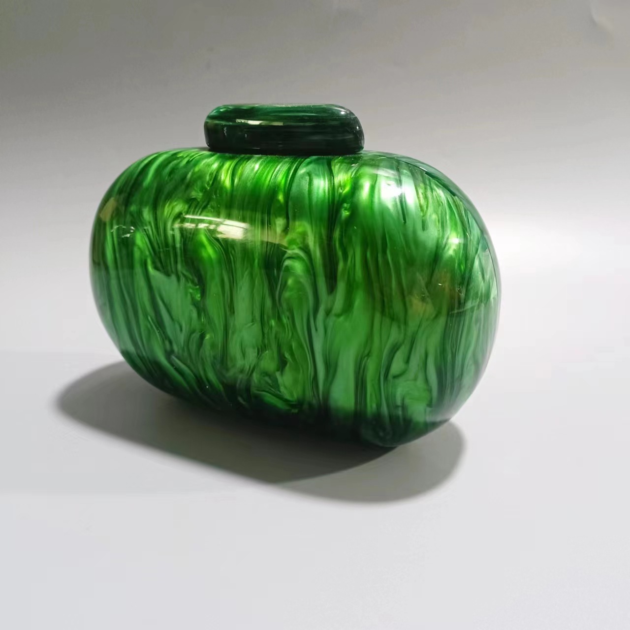 Comercio exterior transfronterizo damas nuevo estilo europeo y americano elíptico acrílico moda bolsa de cena nicho fiesta ropa de noche bolsa