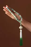 Handheld carved Bodhi rosary with tassels walnut, gradient