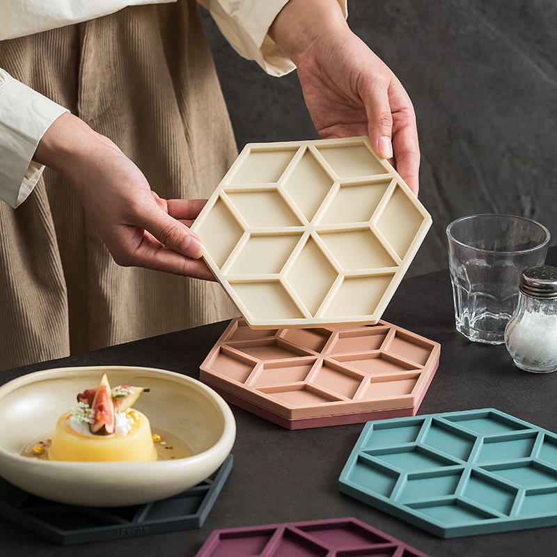 High-Quality Hexagonal Silicone Placemats, Non-Slip, Heat-Resistant, High-Temperature Resistant Coasters, Teapot Mats, Household Tableware Wholesale