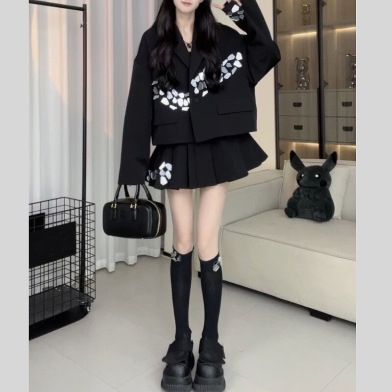 2026 Trendy High-End Jacket with a Stylish and Versatile Design, Faux Two-Piece Sequin Blazer Dress Set, Loose Fit for Women 2026 Trendy High-End Jacket with a Stylish and Versatile Design, Faux Two-Piece Sequin Blazer Dress Set, Loose Fit for Women
