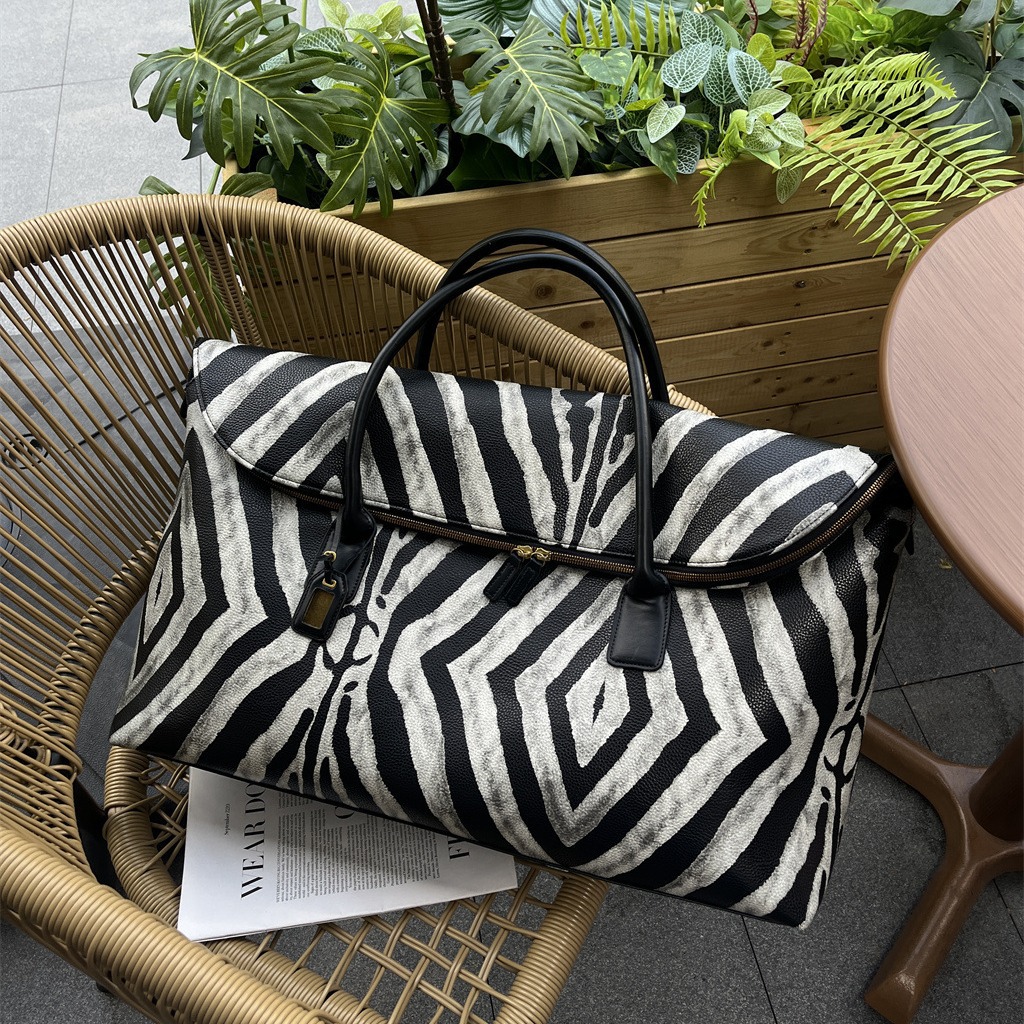 Reisetaschen Zebra-Muster, modische Reisetasche, neuer Stil, Sporttasche, Handtasche, Gepäcktasche, Registrierungstasche mit großer Kapazität, Kuriertasche für kurze Strecken_voghion.com