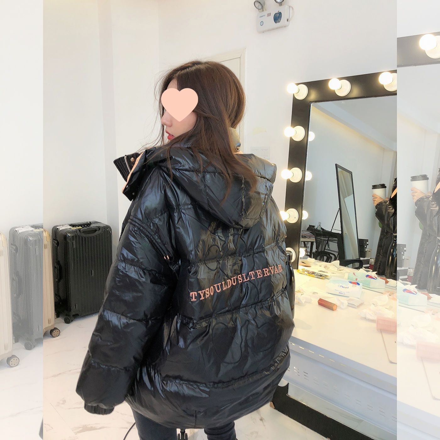 白鸭绒羽绒服女刺绣2025冬季新款韩版连帽宽松加厚保暖上衣潮ins