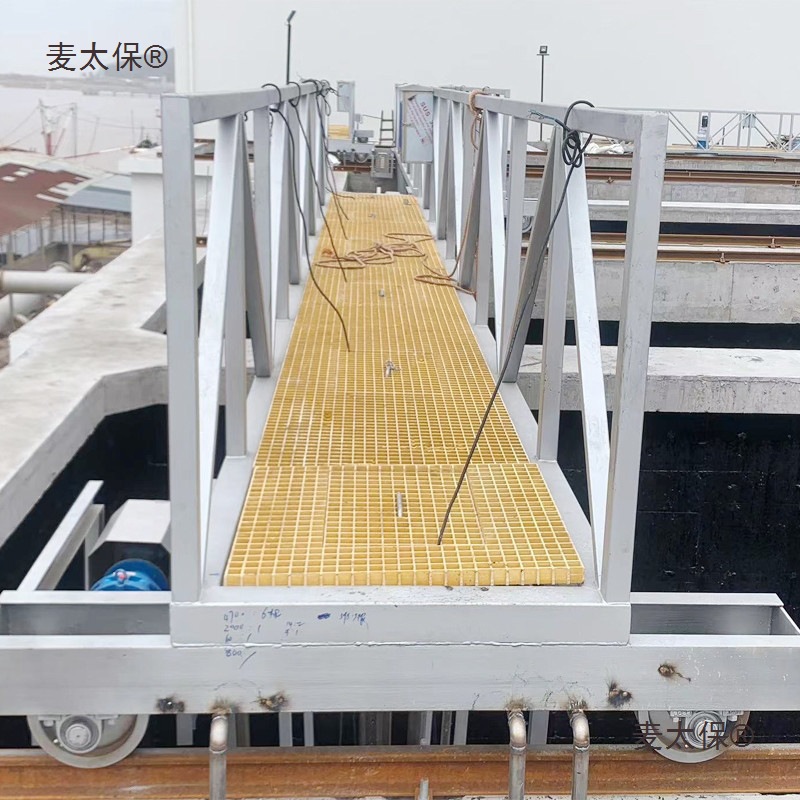 周边行车传动式机吸泥刮泥机刮吸泥机传动不锈钢污水处理其垒德株