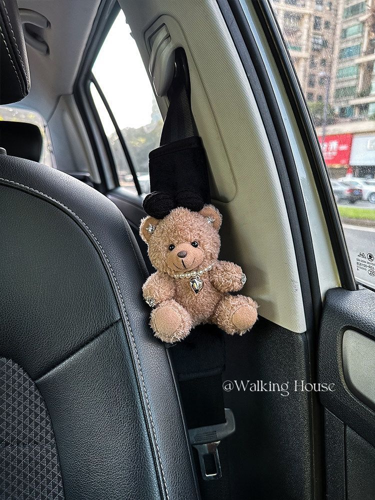 Car Seatbelt Decorative Shoulder Pads, Cute and High-End, Maillard Bear Plush Car Interior Decoration Gift