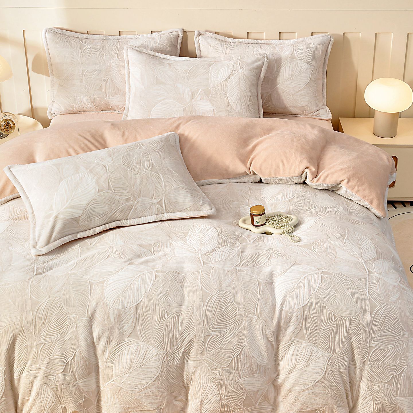 Invierno con ropa de cama de peluche de cuatro piezas, ropa de cama de peluche de leche, ropa de cama de peluche de coral, ropa de cama de peluche de tres piezas