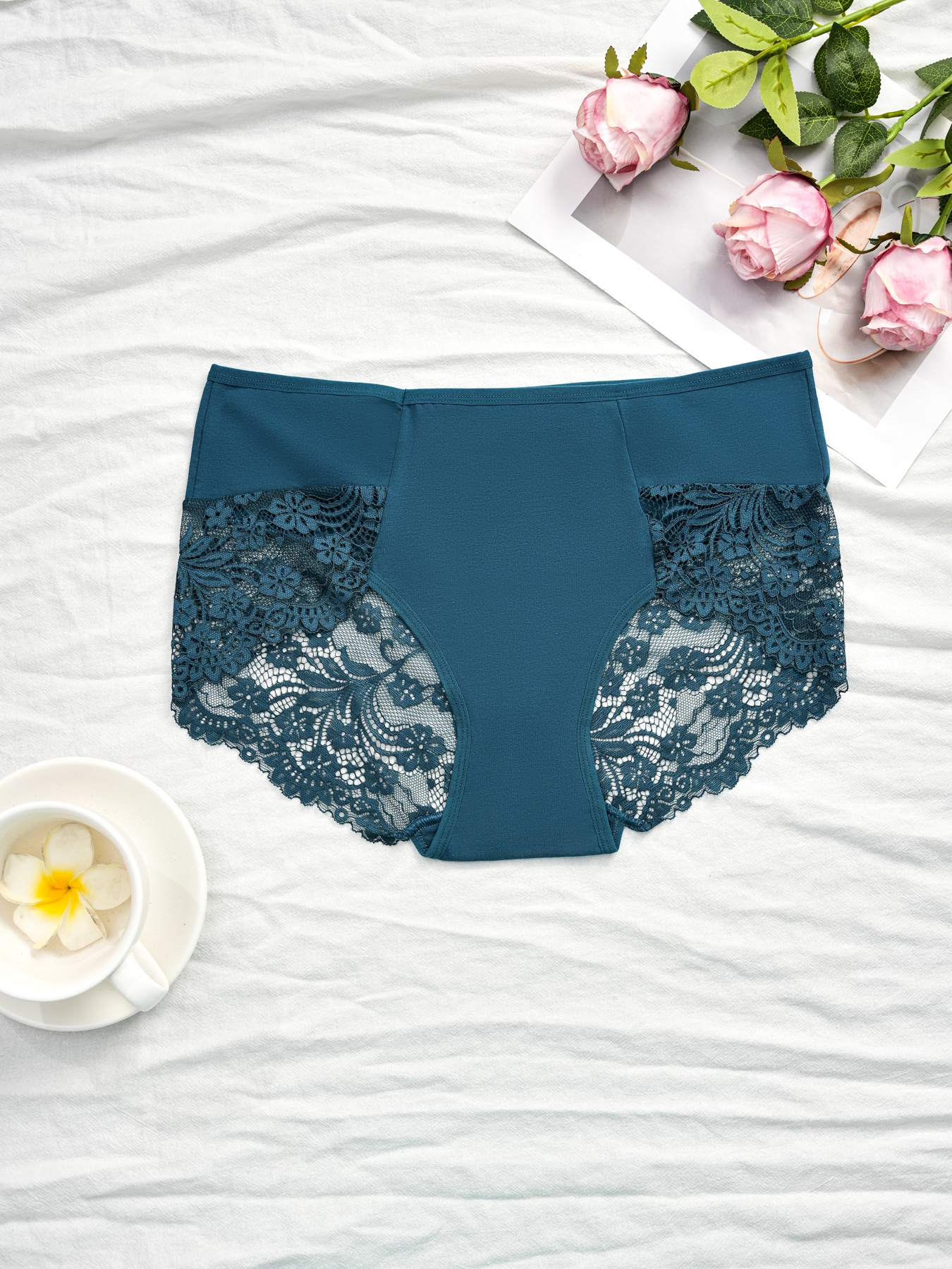 Encaje sexy talla grande ropa interior para mujer bolso cadera cintura alta entrepierna de algodón puro hueco transparente gordo MM calzoncillos estilo explosivo transfronterizo