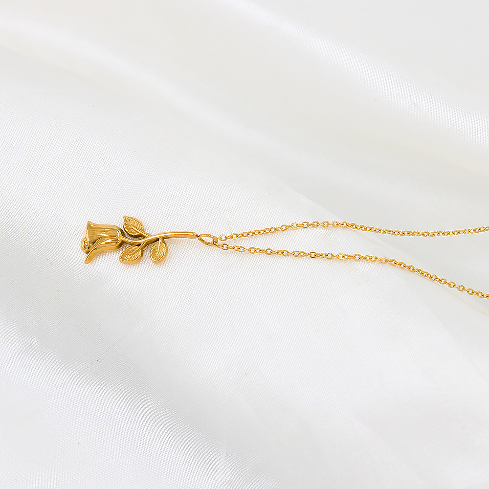 Rose Pattern Fashion Rose Stainless Steel Titanium Steel Plating Women's Earrings Necklace
