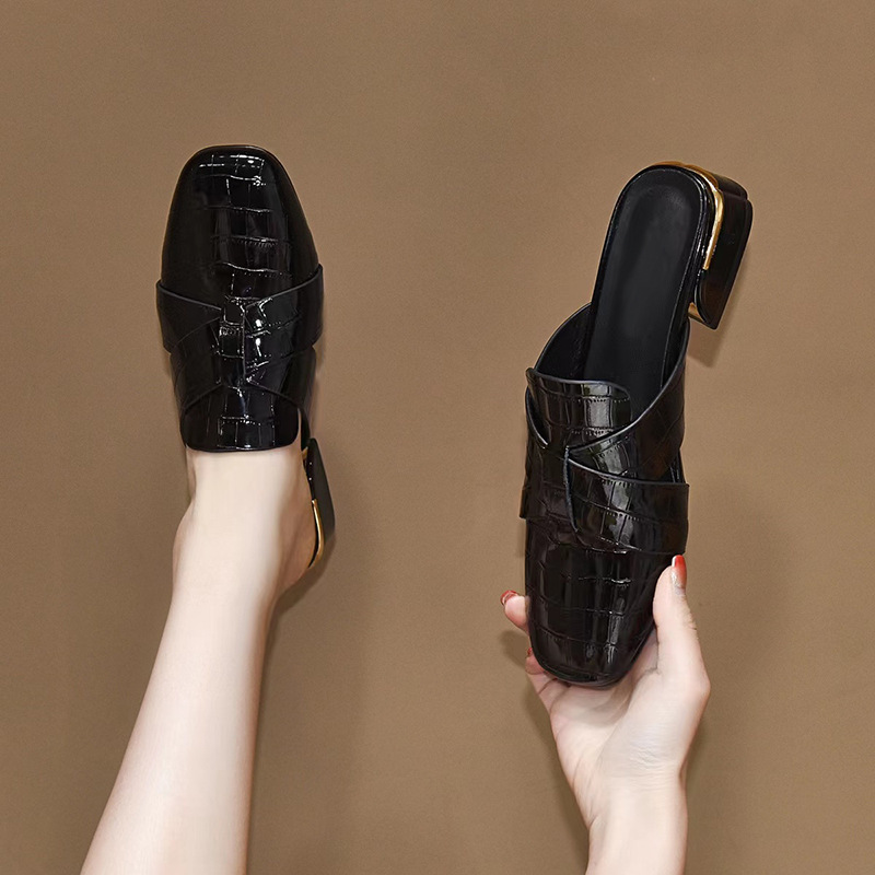 Giày mule nữ bít mũi gót thấp 2 cm, đế thô phong cách lười, da bóng mềm mại — Màu Be (Chiều cao gót 2 cm) chi tiết 4