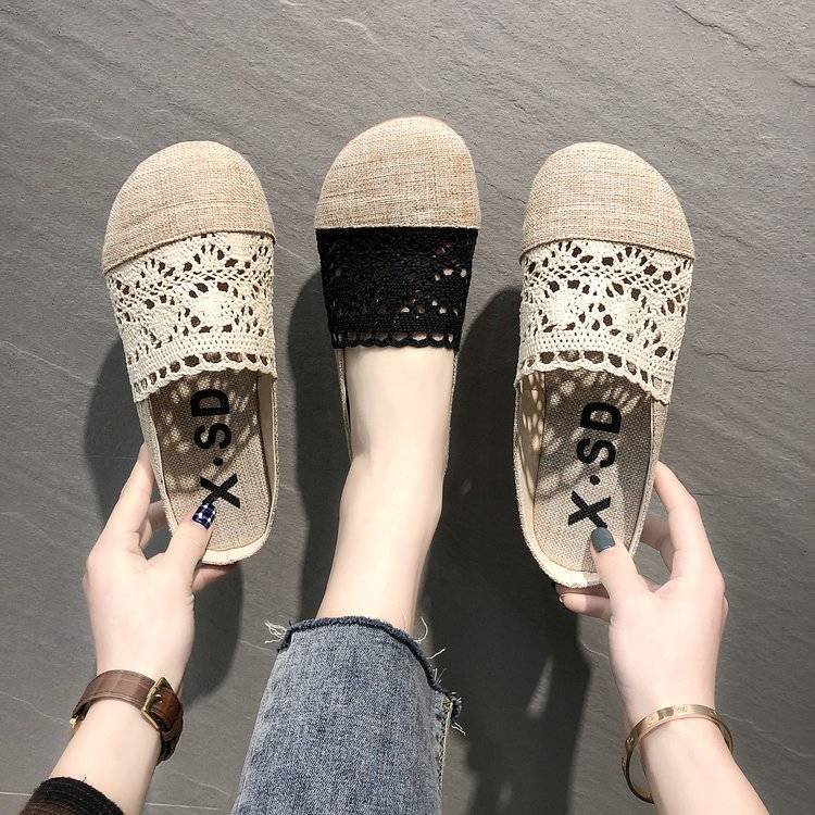Breathable women's slippers
