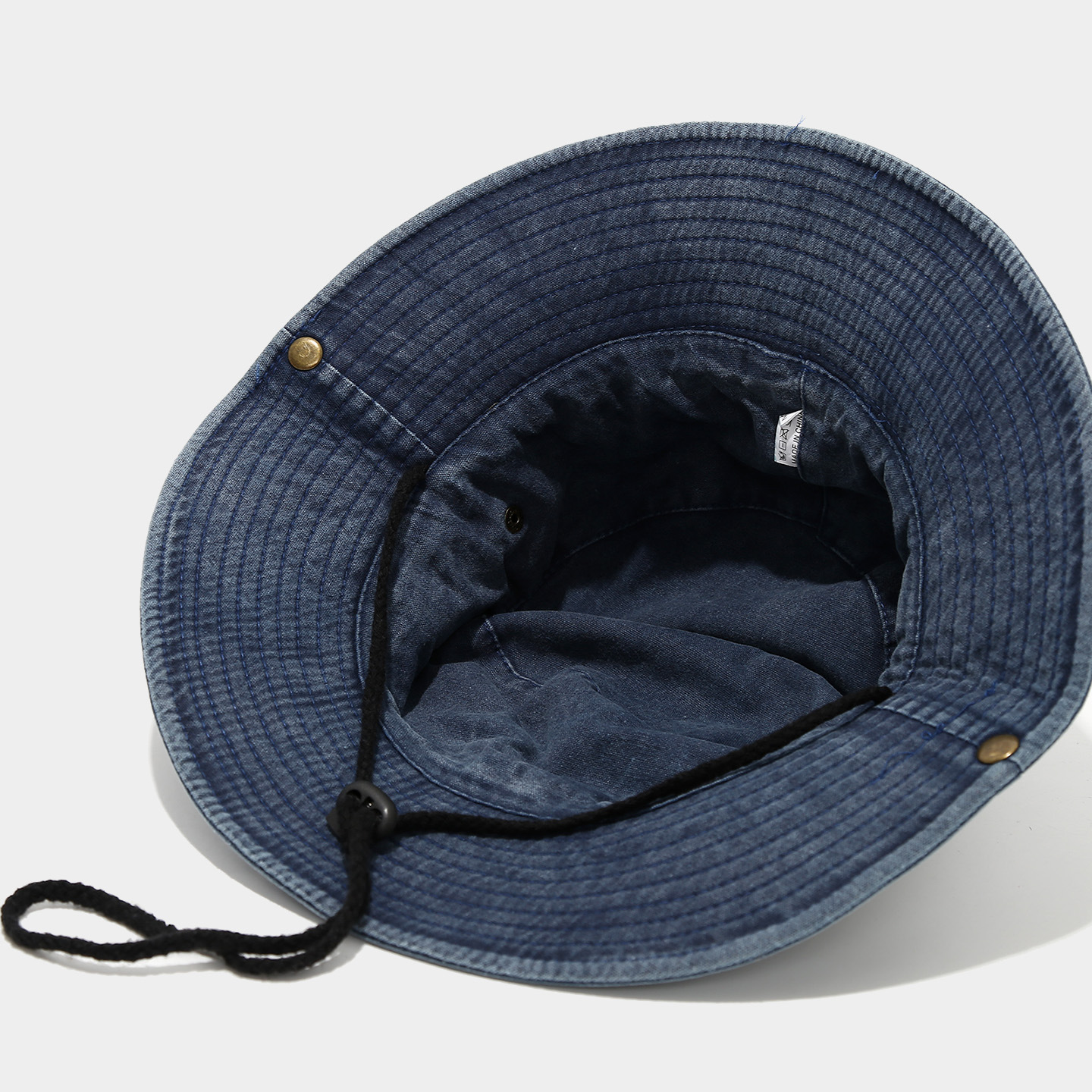 Sombrero de vaquero occidental para hombres y mujeres otoño nuevo deporte al aire libre ocio sombrero de pesca de montaña con cuerda de viento sombrero de sol marea