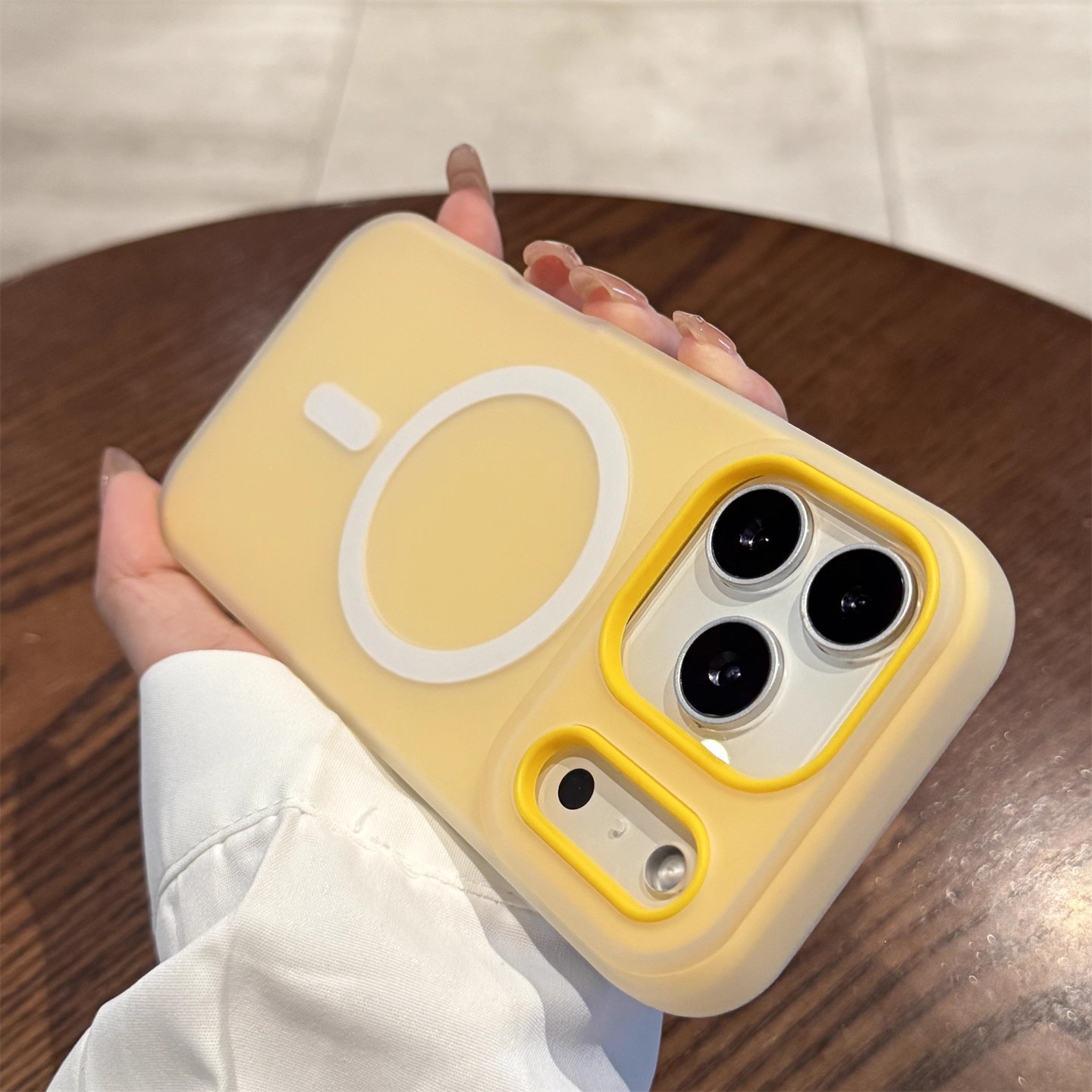 Suitable for Iphone17Promax Mobile Phone Case Jelly Magnetic Suction Two-In-One Apple 18 Matte Simple 16 Anti-Fall 15
