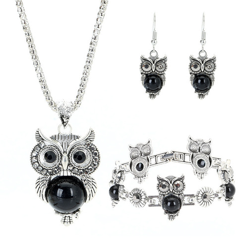 European and American retro jewelry set, turquoise inlaid owl pendant earrings, necklace, bracelet, women's popular jewelry