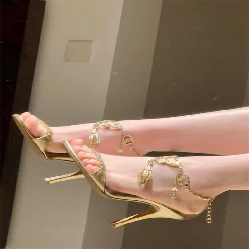 2025 Summer Elegant Rhinestone Chain Sandals Women's Slimming Socialite Heavy Industry Stiletto Heels Women's Golden High Heels 2025 Summer Elegant Rhinestone Chain Sandals Women's Slimming Socialite Heavy Industry Stiletto Heels Women's Golden High Heels