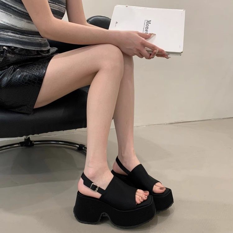 厚底オープントゥサマースタイルサンダル女性ニッチ厚底ファッションカジュアルワンストラップビーチシューズ|undefined