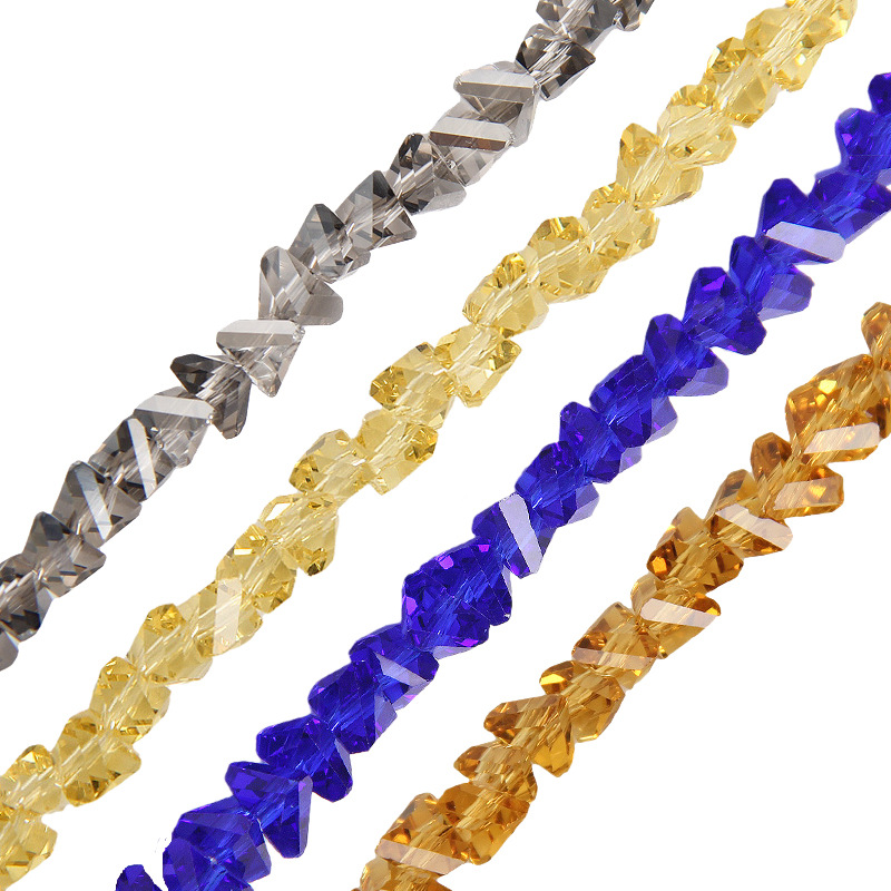 Three dimensional transparent beads