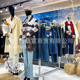 广州十三行女装品牌折扣牛仔裤直筒裤尾款走份库存批发实体店直播