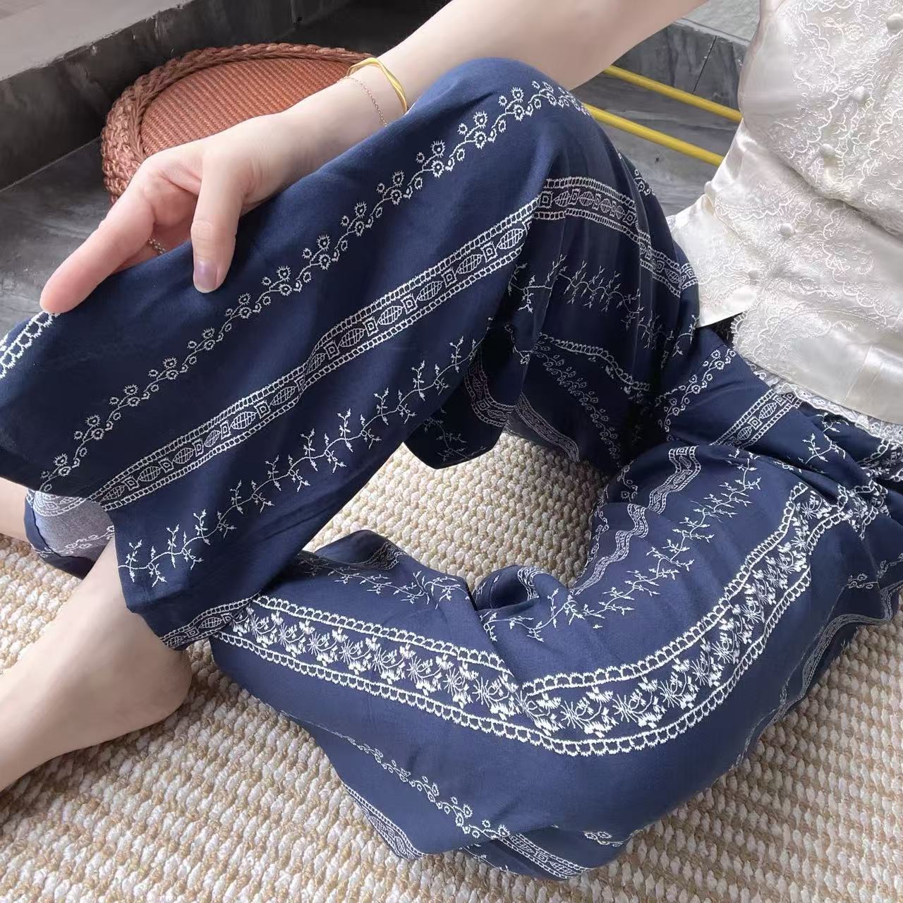 푸른 덩굴 언어