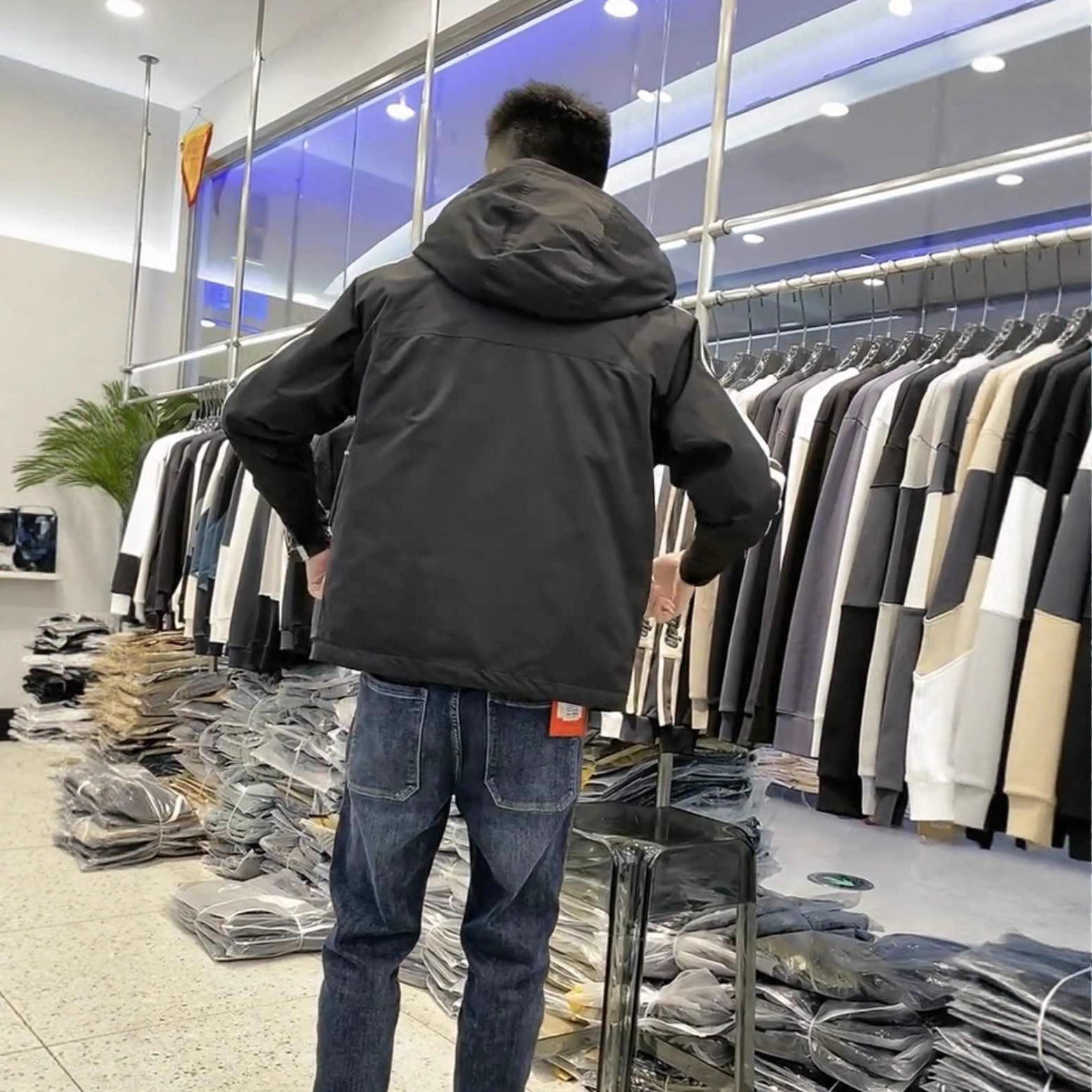 ActiveGo Spring Autumn Winter New Jacket Hooded Windbreaker Trendy Brand Casual Clothing Men's Coat Top Men_voghion.com