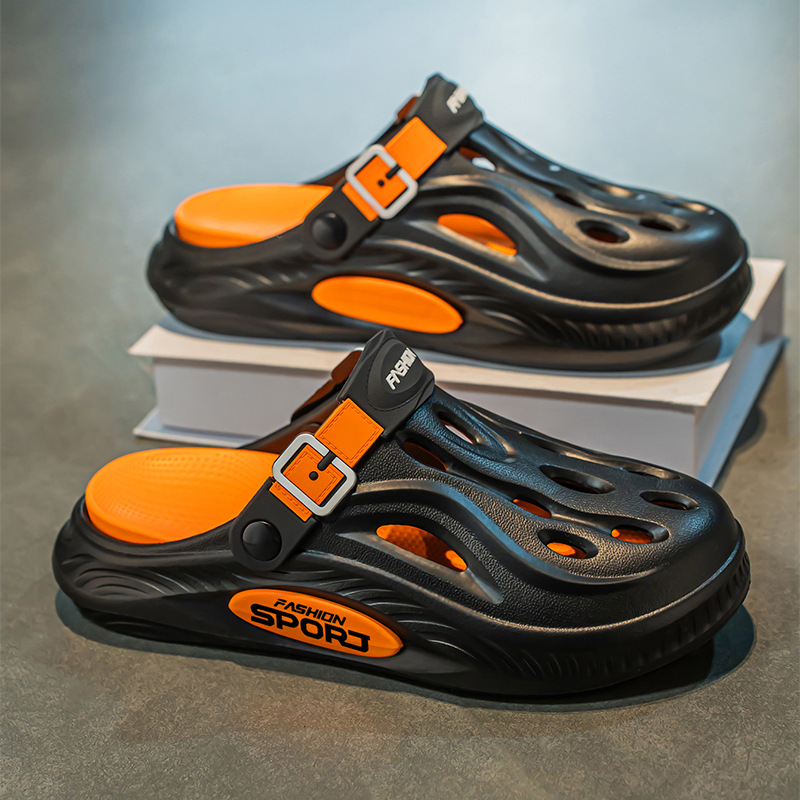 Verano 2025 nuevas zapatillas Baotou de suela gruesa para hombres y mujeres deportes al aire libre suela blanda pisando mierda zapatos de pareja con agujeros