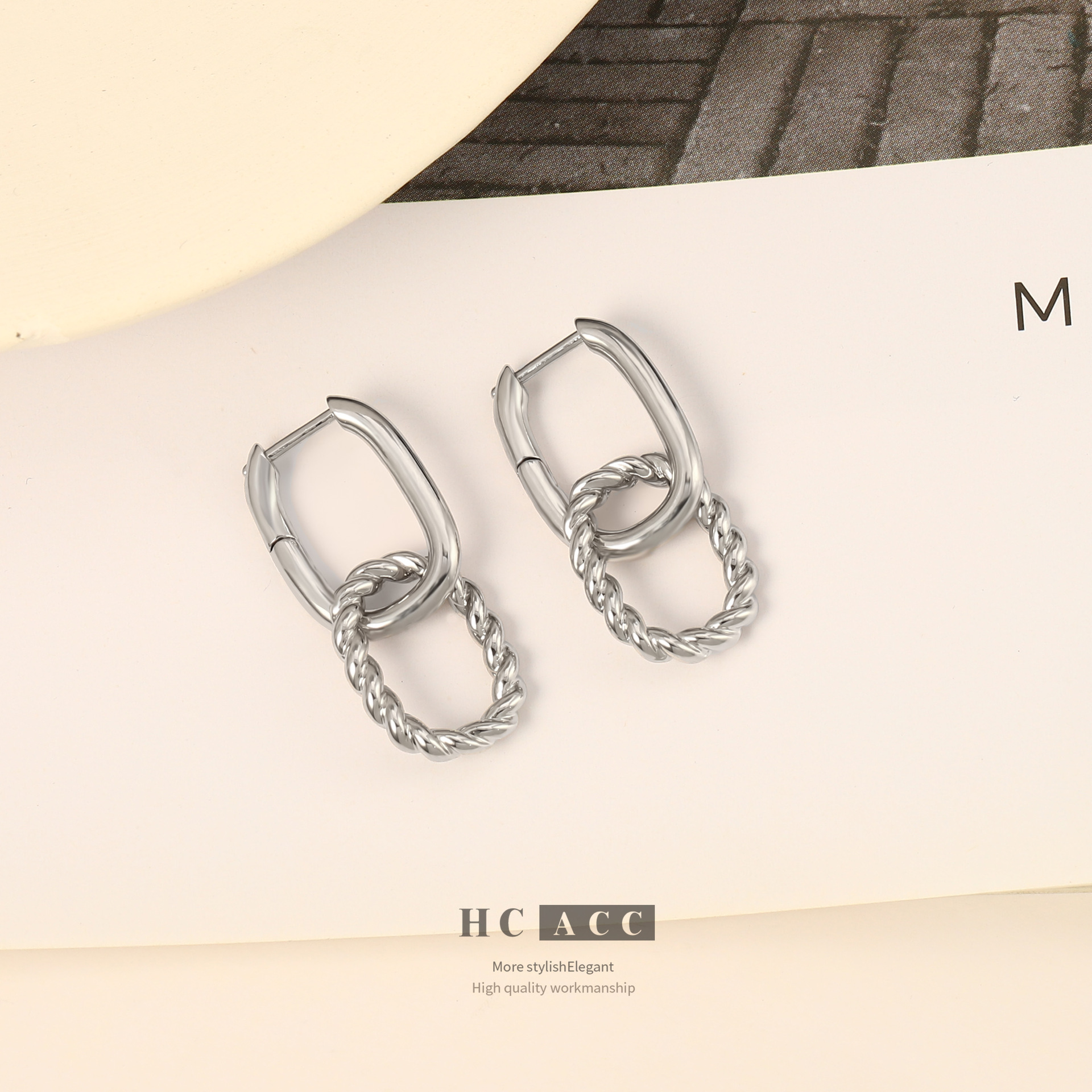 european-and-american-ins-style-niche-high-end-design-sense-copper-plated-real-gold-earrings-u-shaped-double-loop-twist-pendant-earrings-removable