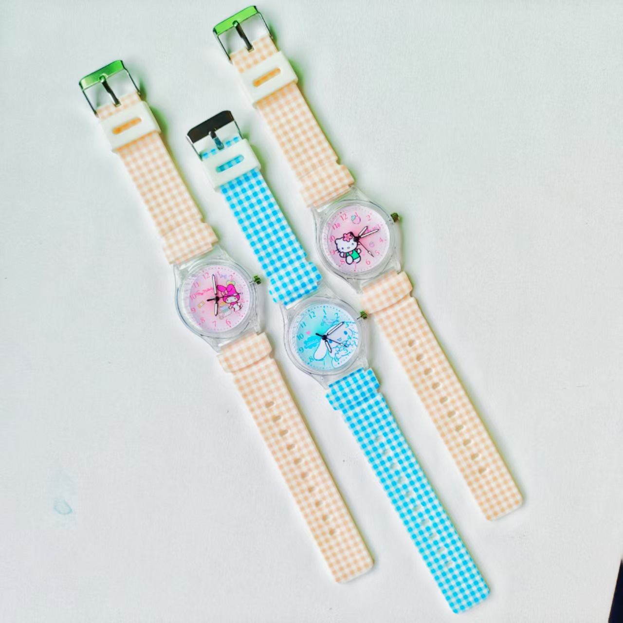 New Cartoon Girl with High Appearance, Primary and Secondary School Students, Grids Children's Kuromi Children's Quartz Watch Wholesale