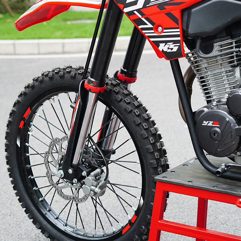 Yzmm5Yz300R Motorcycle with 300Cc Air-Cooled Engine for All-Terrain Off-Road Riding, Loncin, Can Be Registered