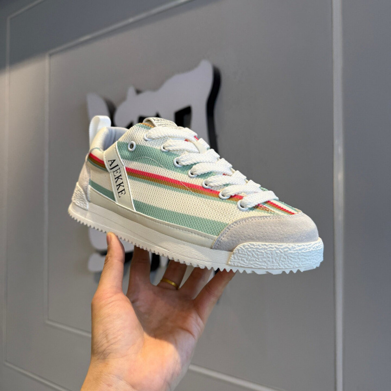 Men's Sneakers 2026 Summer Fashion Versatile Thick-Soled White Shoes Mesh Breathable Gradient Retro Trendy Casual Shoes