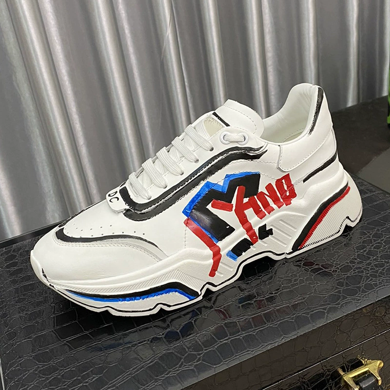 Мужские кроссовки из натуральной кожи, удобная повседневная обувь с цветными блоками на мягкой подошве, мужские туфли для путешествий на толстой подошве с европейским принтом, увеличивающие рост.