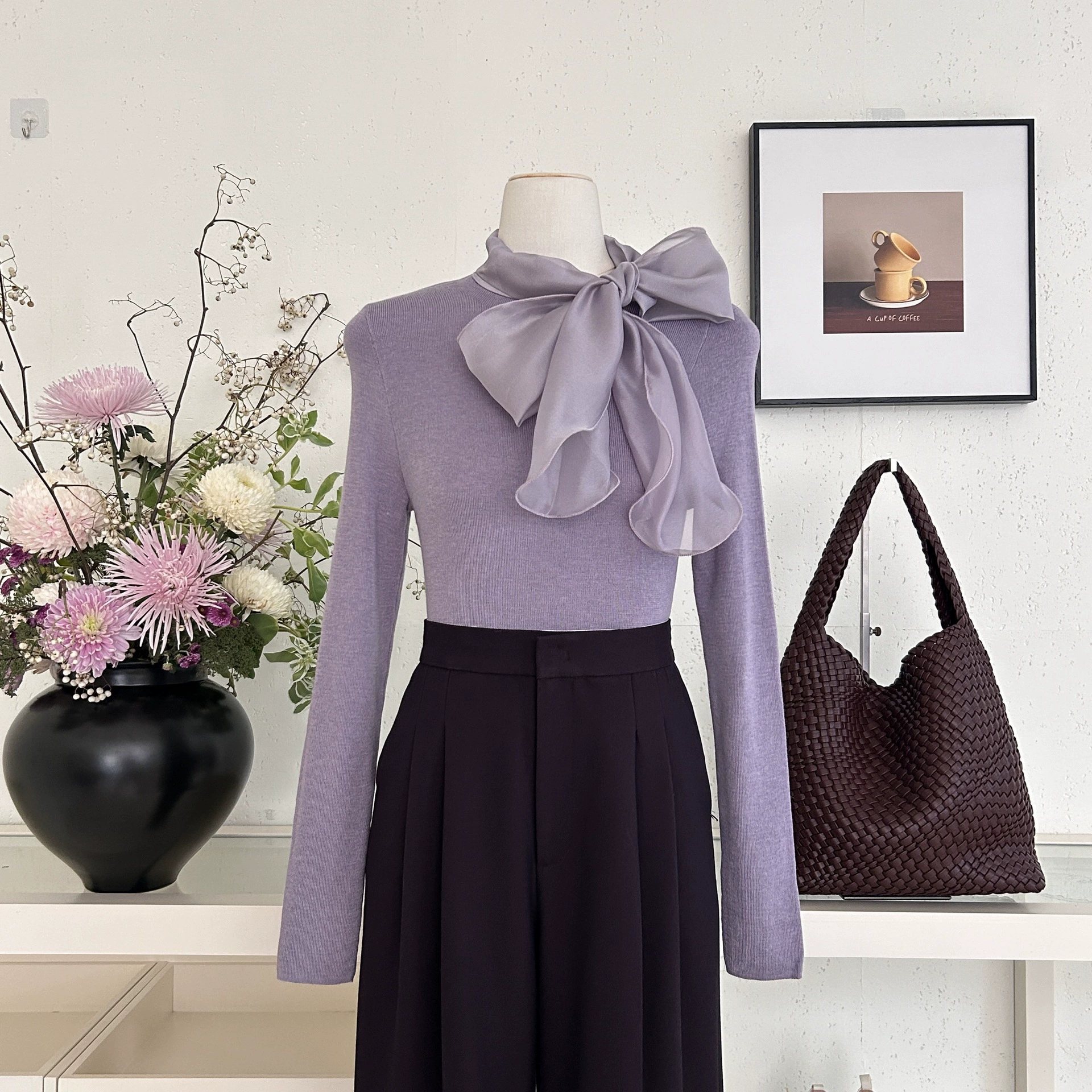 2025 французский дизайн шнуровка с бантом темпераментный элегантный трикотаж осень-зима новый тонкий топ