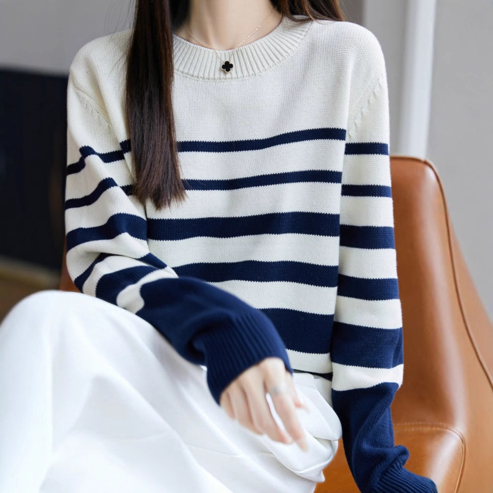 Striped Color-Blocked Round-Neck Knit Sweater for Women, Three-Dimensional Long-Sleeve Autumn and Winter Cotton Slim-Fit Inner Sweater Trendy Base Shirt