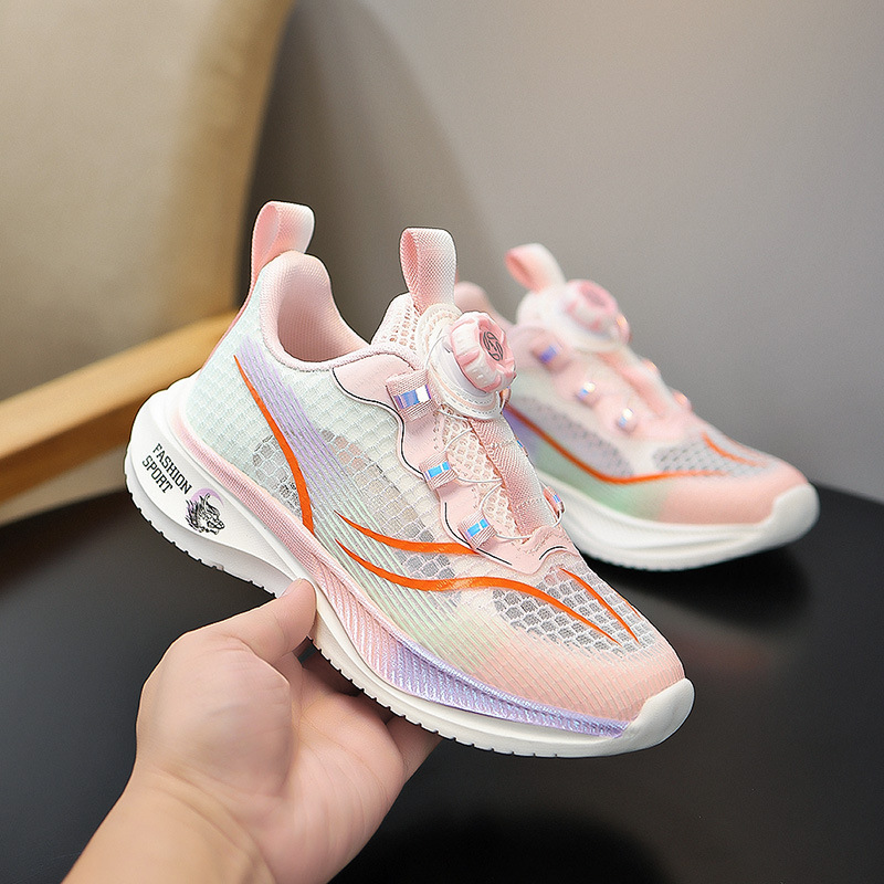 Zapatillas para correr para niños, nuevas zapatillas de deporte transpirables de una sola red de verano para niñas, zapatos deportivos antideslizantes resistentes al desgaste para niños