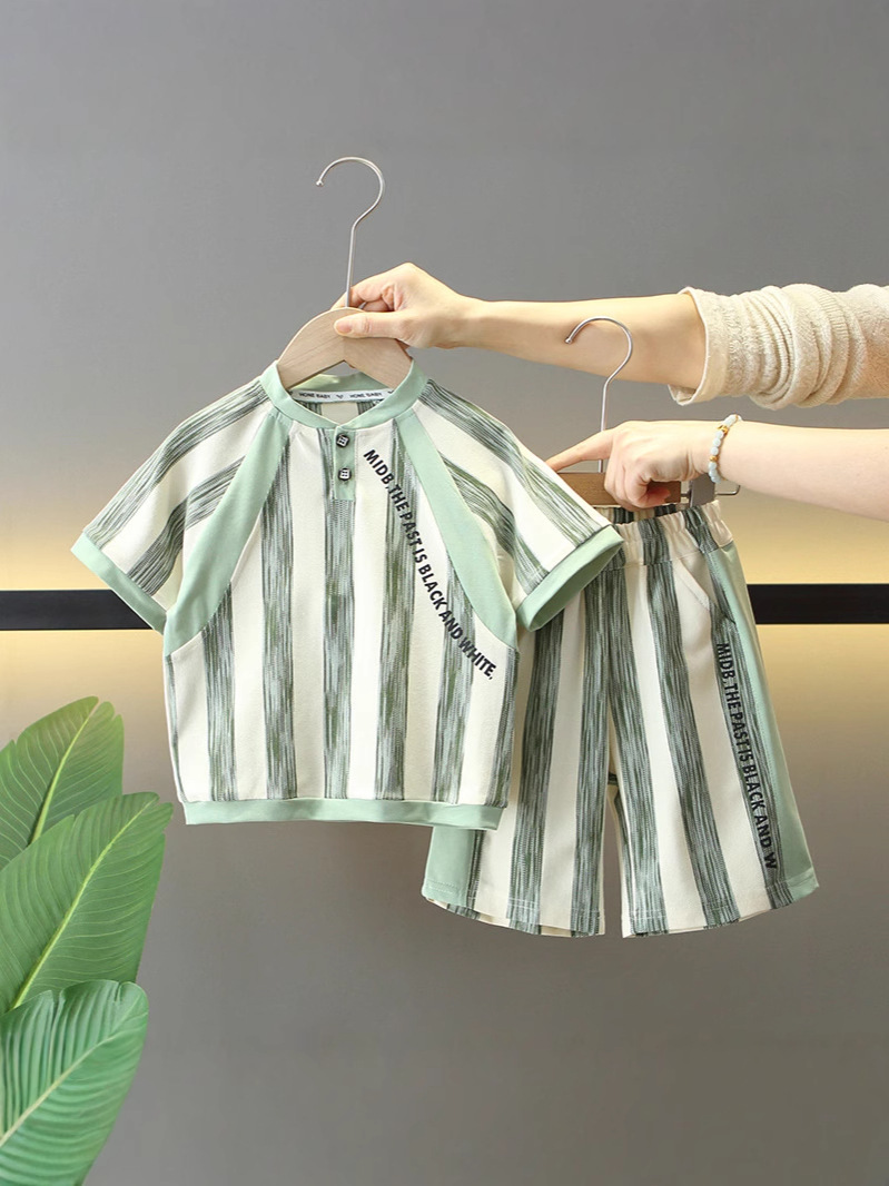 8075 traje de verano para niños 2025 nuevo traje de verano de manga corta de dos piezas para niños de moda moda ropa de verano para bebés image 3