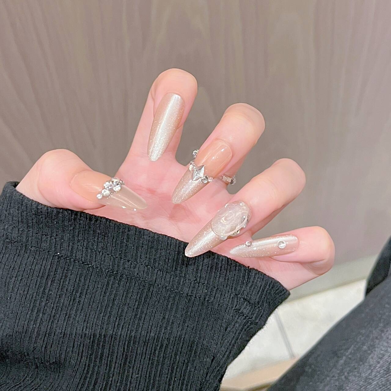 10 piezas de uñas hechas a mano piezas de uñas terminadas al por mayor desmontables ojos de gato plateados transparentes franceses perforación larga almendra