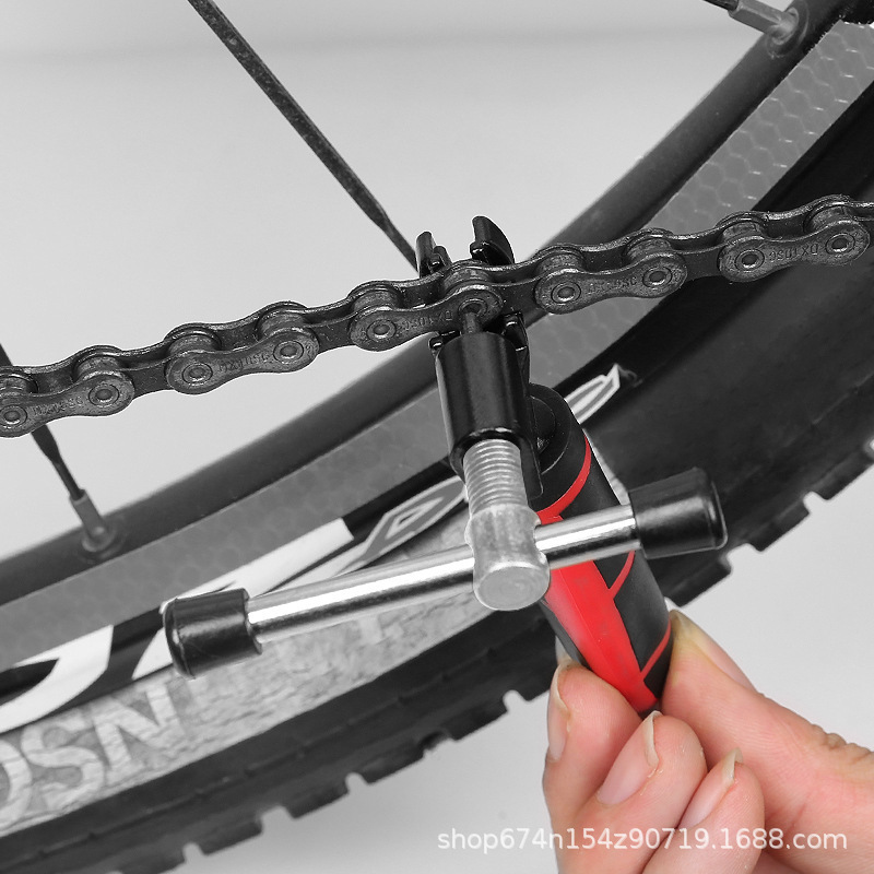 Cortador de cadena de bicicleta Cadena de coche Cadena de desmontaje herramienta cortador de cadena mango rojo cortador de cadena equipo de equitación