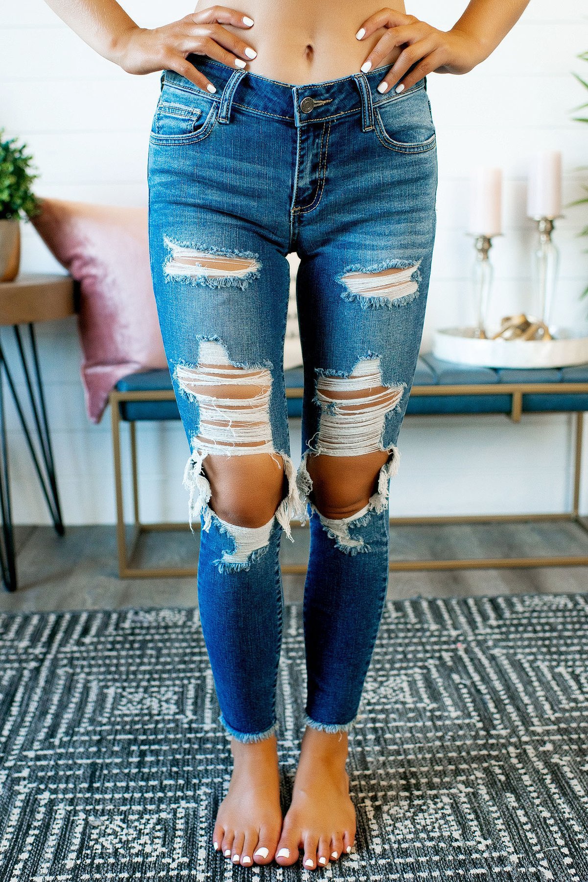 Fashion Dark Blue High-stretch Ripped And Frayed Jeans