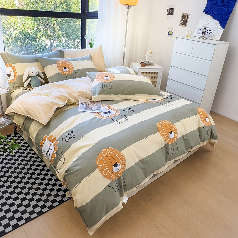 Pequeñas flores de algodón de cuatro piezas de una sola cama impresa cubierta de edredón dormitorio de estudiantes cama de algodón de tres piezas de una sola cama cubierta de edredón