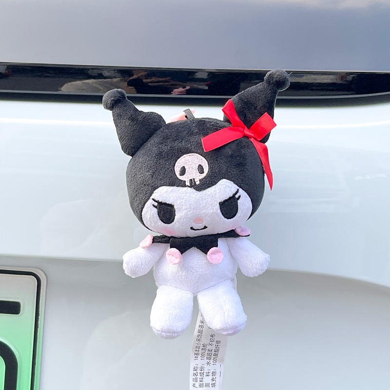 Black electric car with bow, pendant