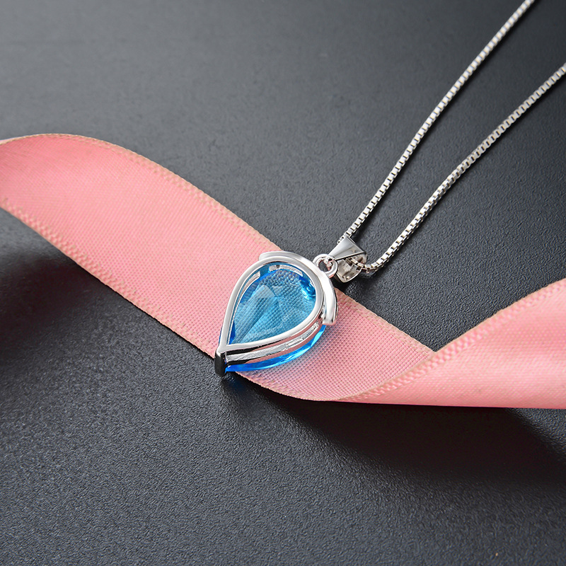 Colgante de accesorios en forma de gota para mujer Corea del Sur s925 collar de cristal de plata colgante transfronterizo joyería de moda Cadena de clavícula