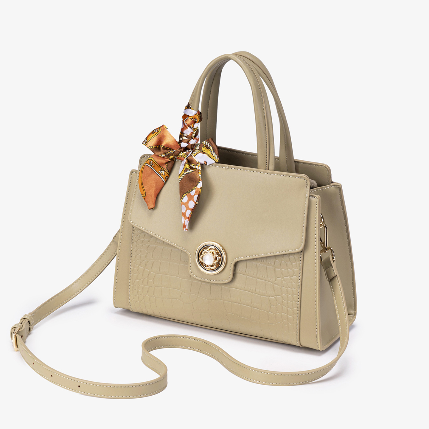 Bolso de boda bolso de novia 2025 nuevo nicho de alta sensación bolso de boda rojo portátil canasta bolsa de cubo