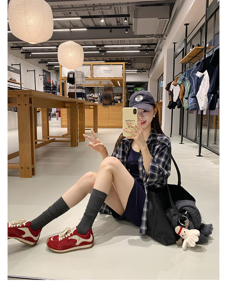 Giày sneaker nữ da bò lưới thân thấp dây buộc gót ẩn 6 cm — Đen (Gót ẩn 6CM) - Còn hàng, Đỏ (Gót ẩn 6CM) - Còn hàng chi tiết 45