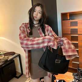 叠宽松衬衫女韩版上衣春秋穿新款2024防晒外套潮开衫长袖红色格子