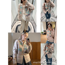 高品质2025秋冬新款刺绣碎花休闲百搭宽松毛衣外套开衫女潮牌