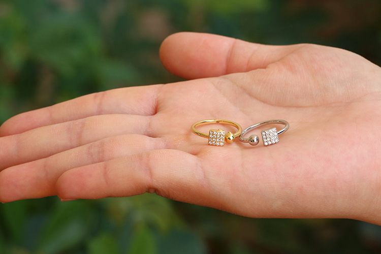 Europäischer Und Amerikanischer Mikro-inlay-zirkon-ring Weiblich Einfache Persönlichkeit Kugel Offener Ring Diy Mode Ring One-stück display picture 2